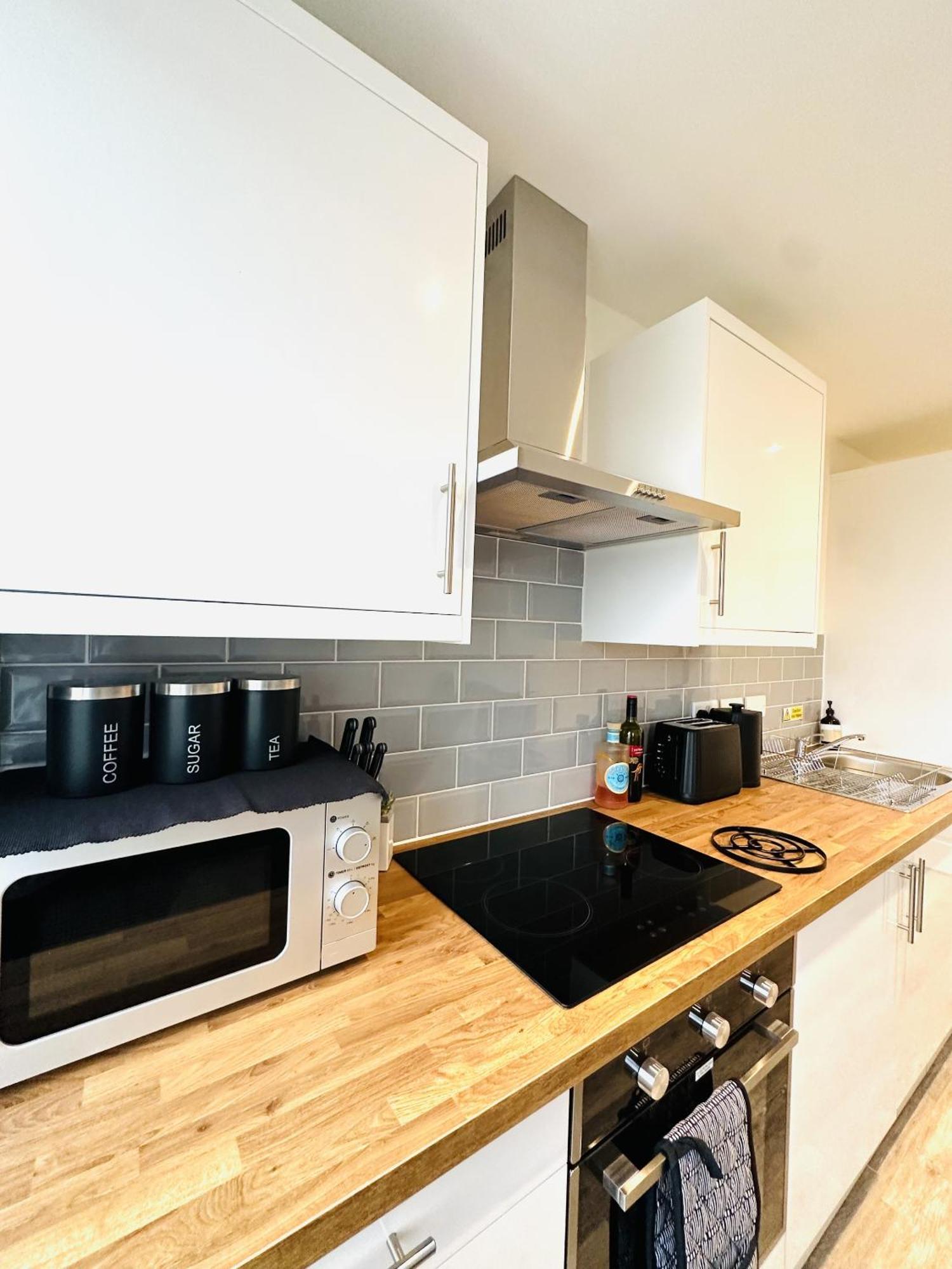 301 Grosvenor House Apartment Wakefield Bagian luar foto